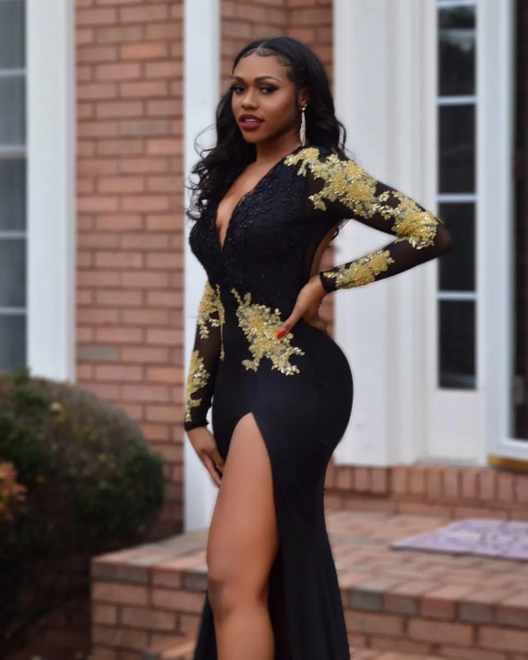 Black Long Sleeve Prom Dress | Gold Appliques Mermaid Evening Dress