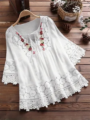 Elegant Floral Applique Lace Blouse for Plus Size Women