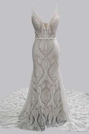 Elegant Spaghetti Straps V Neck Mermaid Lace Wedding Dresses